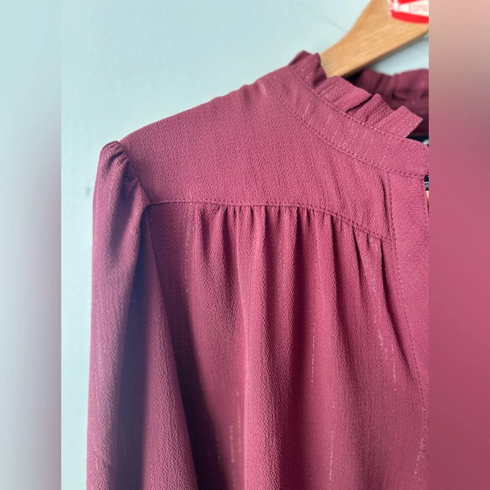 DKNY blouse - Picture 2 of 12